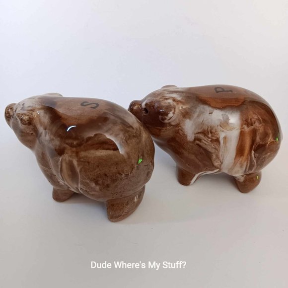 UNIQUE LITTLE BEARS - SALT & PEPPER SHAKERS - GREAT ADDITION TO ANY COLLECTION - Picture 2 of 7
